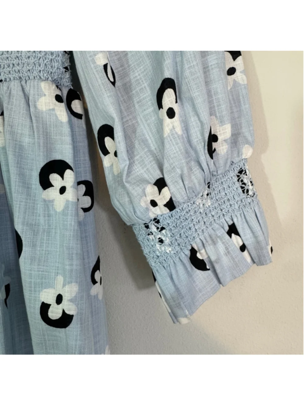 KATE SPADE NEW YORK Floral Dot Smocked Midi Dress Light Blue Size Small NWT